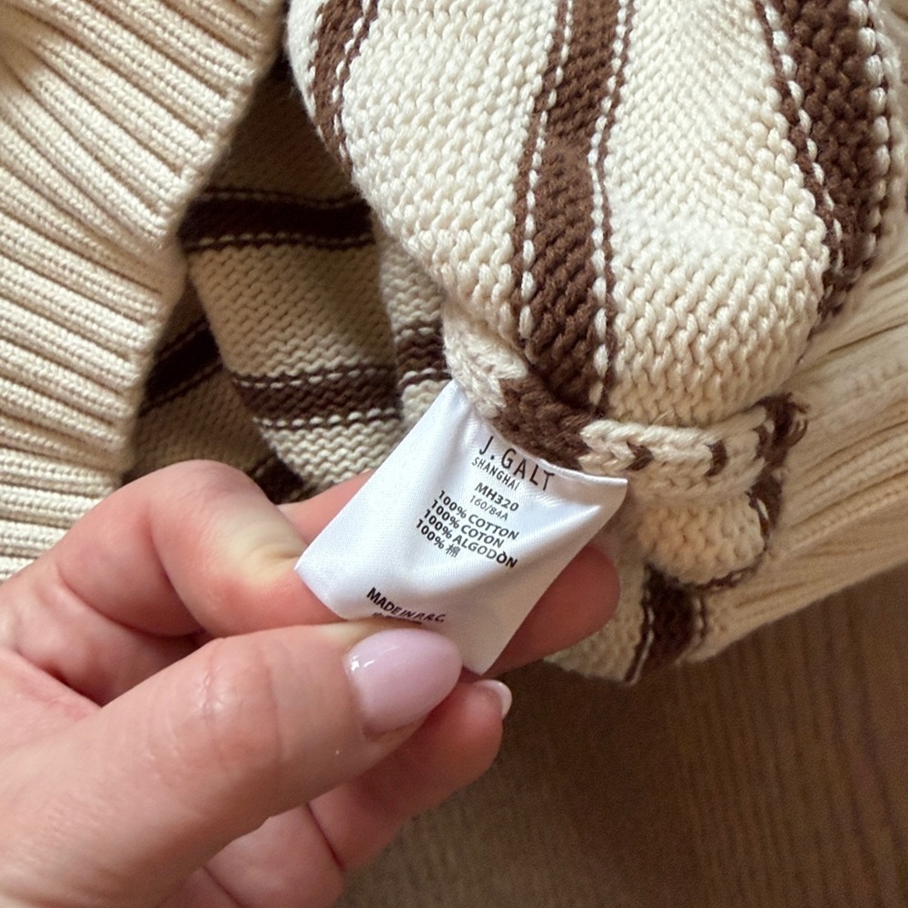 Brandy Melville Brianna Thin Stripe Sweater - Picture 3 of 3